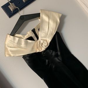 1980s Gunne Sax by Jessica McClintock dress